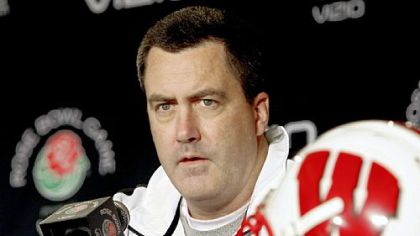 Wisconsin offensive coordinator Paul Chryst