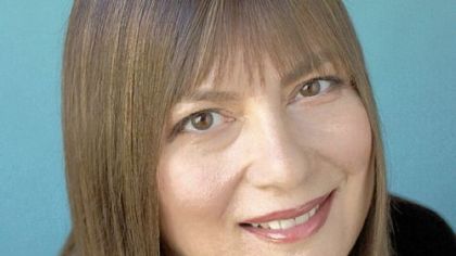 Alice Hoffman has "breathed literary life into the dust of history."