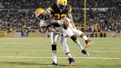 Steelers' William Gay intercepts a pass in the end zone intended for Browns' Mohamed Massaquoi in the fourth quarter.