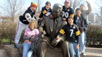 Charly Blanco, the Steelers Nation Mexico co-creator behind Art Rooney's left shoulder Sunday, hopes to "open more doors."