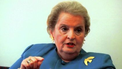 When then-Secretary of State Madeleine Albright talked about the Middle East peace summit after appearing on CBS's "Face the Nation" on Oct. 25, 1998, she wore a dove brooch and earrings given to her by Leah Rabin, widow of assassinated Israeli Prime Minister Yitzhak Rabin.