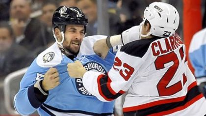 Deryk Engelland, who has shown a willingness to drop the gloves at any time this season, received a new contract from the Penguins.