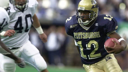 Pitt's Rod Rutherford heads to the end zone for the only touchdown of the game in Pitt's 12-0 win over Penn State at Three Rivers Stadium in September 2000.