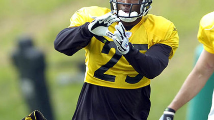 Steelers saftey Ryan Clark on the NFL lockout: "Both sides are actively pursuing a deal and getting this thing done."