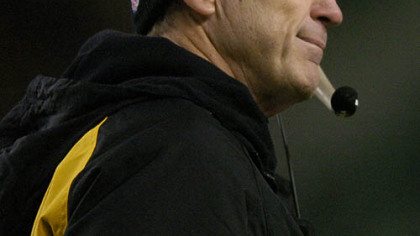 Steelers defensive coordinator Dick LeBeau