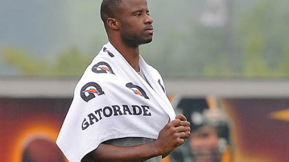 Ike Taylor smothers Jerricho Cotchery (with an assist from James Harrison) during the AFC Championship game last month.
