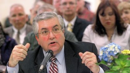 Tom Beauduy, deputy director of the Susquehanna River Basin Commission, at a hearing at the Murrysville Community Center on Thursday. He explained to the House Republican Policy Committee all of the tests and checks used to make sure the water supply is safe during Marcellus Shale drilling.