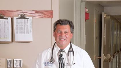 Dr. Radu Mercea