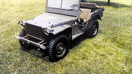 Leeland Bortmas' 1941 Bantam "BRC 40" military Jeep.