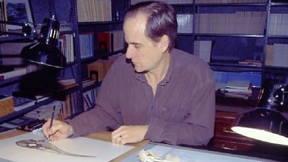 Bradley Livezey, ornithologist at the Carnegie Museum of Natural History, at his desk. He died in a traffic accident on Tuesday.