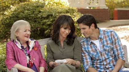 Betty White, left, Jennifer Love Hewitt and Sean Faris star in Hallmark Hall of Fame's "The Lost Valentine," airing Sunday on CBS.