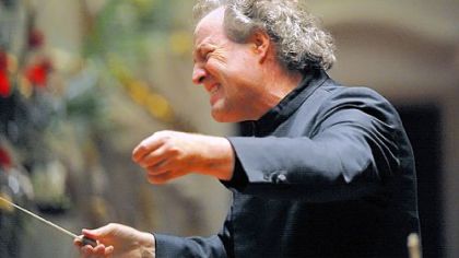 Manfred Honeck == "Every time I come to Pittsburgh, I make new friends."