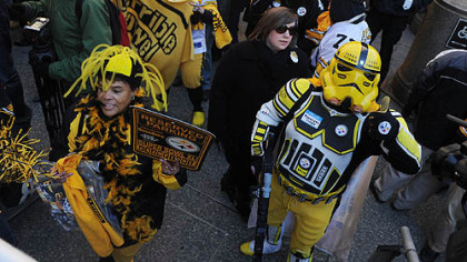 The Steel City Storm Trooper gives a thumbs-up during the rally.