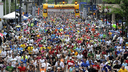 Thousands of runners took part in the 2011 Pittsburgh Marathon.