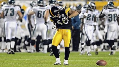Larry Foote celebrates after intercepting a pass Thursday night against the Philadelphia Eagles in the third quarter at Heinz Field.