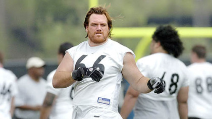 Former Steelers guard Alan Faneca.