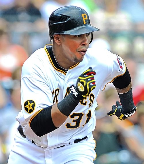 Club options could keep outfielder Jose Tabata in Pittsburgh through 2019