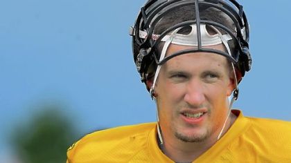 Pittsburgh Steelers defensive end Aaron Smith takes a break between workouts during training camp this summer at St Vincent College, Latrobe, PA.