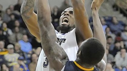 Nasir Robinson had a team-high 17 points for Pitt Tuesday night in its 73-69 victory against La Salle.