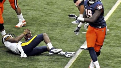 Syracuse's Chandler Jones celebrates after sacking West Virginia quarterback Geno Smith in the second quarter Friday in Syracuse, N.Y.