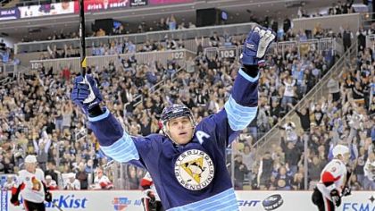 Evgeni Malkin scored one of the Penguins six goals last night.
