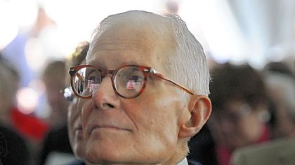 William S. Dietrich, longtime member of Carnegie Mellon's Board of Trustees, listens intently on campus Sept. 7.