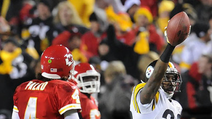 Keenan Lewis picks off Chiefs quarterback Tyler Palko Sunday in the fourth quarter.