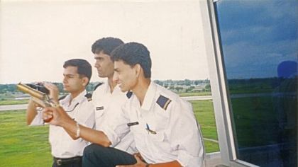 Bobby Quamar (far left) with Air India colleagues before his 1996 accident.